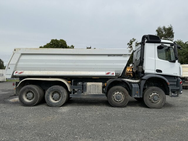 Tipvogn lastbil Mercedes-Benz AROCS 4145 8x8 Meiller Muldenkipper: billede 9