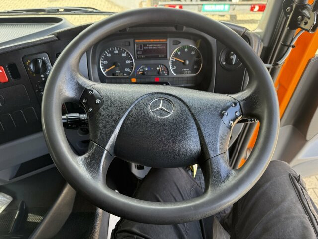 Mercedes-Benz Atego 1324 4x2 Kehrmaschine Viajet 6R/L - Fejebil: billede 3 Mercedes-Benz Atego 1324 4x2 Kehrmaschine Viajet 6R/L - Fejebil: billede 3