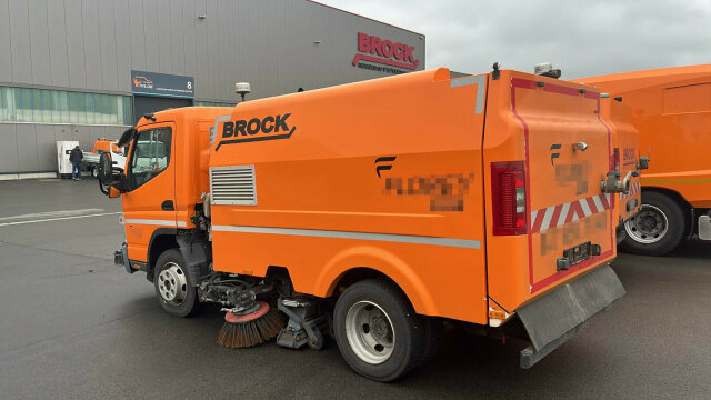Mitsubishi Canter FUSO Kehrmaschine BROCK SL140 4 m³ - Fejebil: billede 1 Mitsubishi Canter FUSO Kehrmaschine BROCK SL140 4 m³ - Fejebil: billede 1