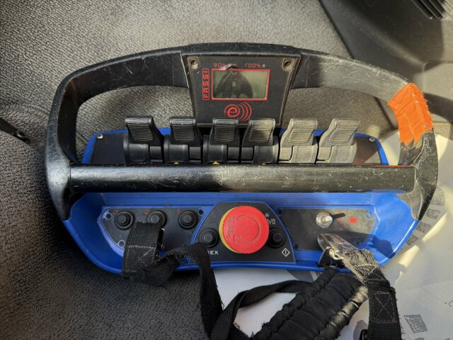 Renault Premium Lander Pritsche mit Kran FASSI - Lastbil med kran, Lastbil med lad: billede 5 Renault Premium Lander Pritsche mit Kran FASSI - Lastbil med kran, Lastbil med lad: billede 5