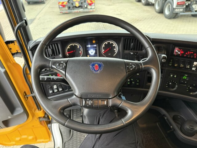 Scania R500 8x4 Kanalreiniger Kombi MÜLLER CM 170 KT - Slamsugemaskine: billede 2 Scania R500 8x4 Kanalreiniger Kombi MÜLLER CM 170 KT - Slamsugemaskine: billede 2