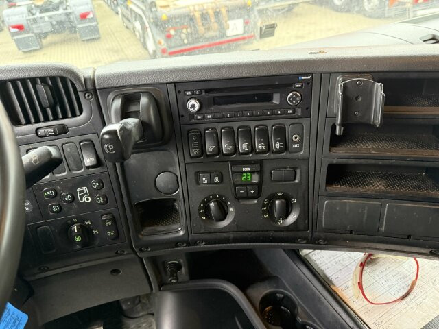 Scania R560 6x4 Holztransport Kran LOGLIFT HIAB 140S79R - Tømmerbil, Lastbil med kran: billede 4 Scania R560 6x4 Holztransport Kran LOGLIFT HIAB 140S79R - Tømmerbil, Lastbil med kran: billede 4