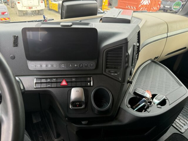 Mercedes-Benz ACTROS 1846 4x4 HAD Eur 6 Kipphydraulik Retarder - Trækker: billede 3 Mercedes-Benz ACTROS 1846 4x4 HAD Eur 6 Kipphydraulik Retarder - Trækker: billede 3