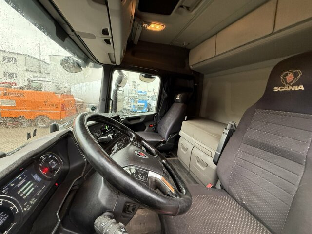 Leje en Scania R500 XT 4x2 Euro 6 SZM Kipphydraulik Blatt/ Luft Scania R500 XT 4x2 Euro 6 SZM Kipphydraulik Blatt/ Luft: billede 13 Leje en Scania R500 XT 4x2 Euro 6 SZM Kipphydraulik Blatt/ Luft Scania R500 XT 4x2 Euro 6 SZM Kipphydraulik Blatt/ Luft: billede 13