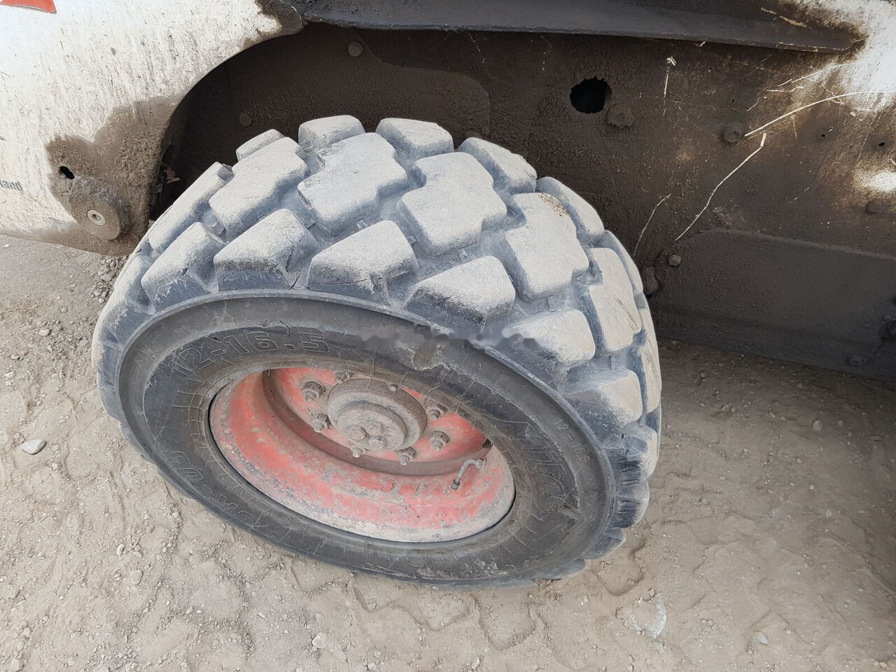 Bobcat S 250 TURBO - Skridstyret minilæsser: billede 4 Bobcat S 250 TURBO - Skridstyret minilæsser: billede 4