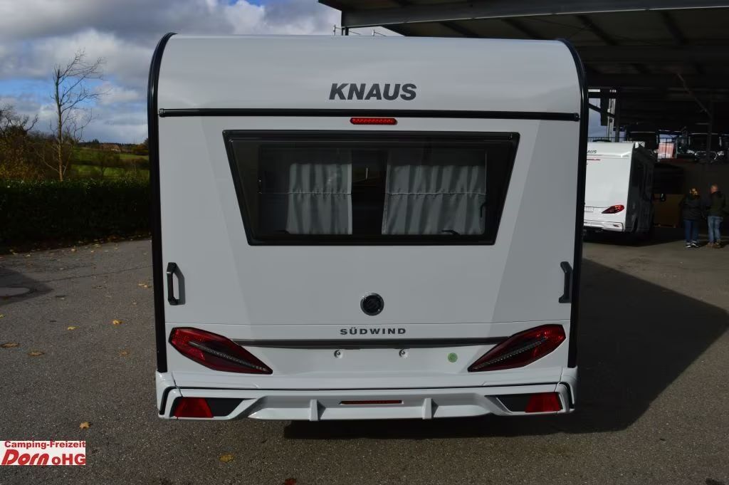 Knaus Südwind 540 UE Black Selection Elektrische Fußbo - Campingvogn: billede 5 Knaus Südwind 540 UE Black Selection Elektrische Fußbo - Campingvogn: billede 5