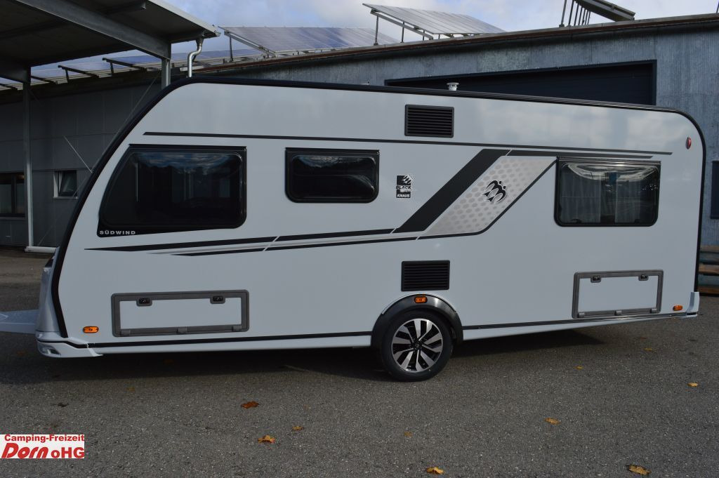 Knaus Südwind 540 UE Black Selection Elektrische Fußbo - Campingvogn: billede 5 Knaus Südwind 540 UE Black Selection Elektrische Fußbo - Campingvogn: billede 5