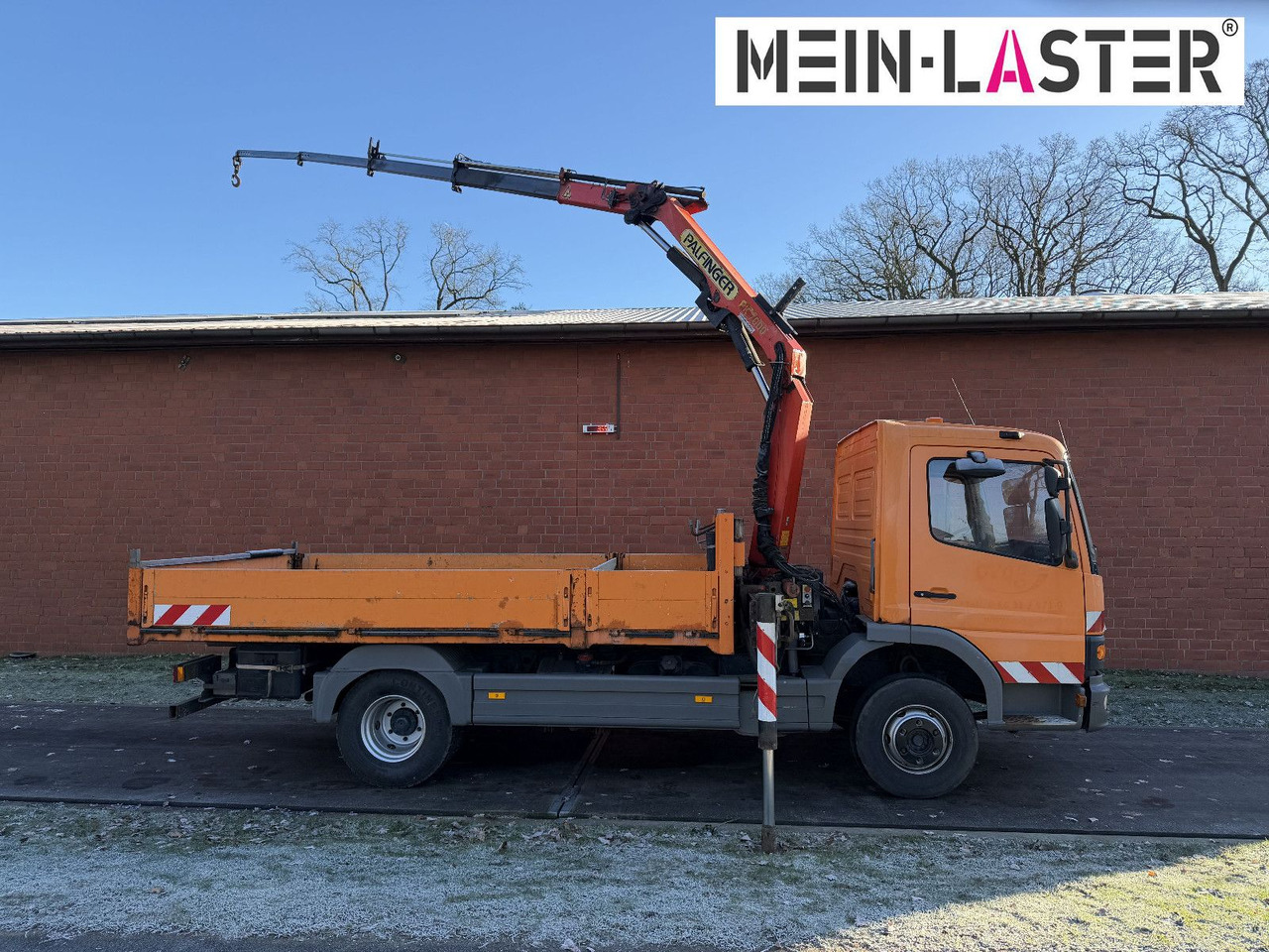 Mercedes-Benz 815 Pritsche Palfinger PK 7000 13 m Funk + AHK - Ladbil: billede 3 Mercedes-Benz 815 Pritsche Palfinger PK 7000 13 m Funk + AHK - Ladbil: billede 3