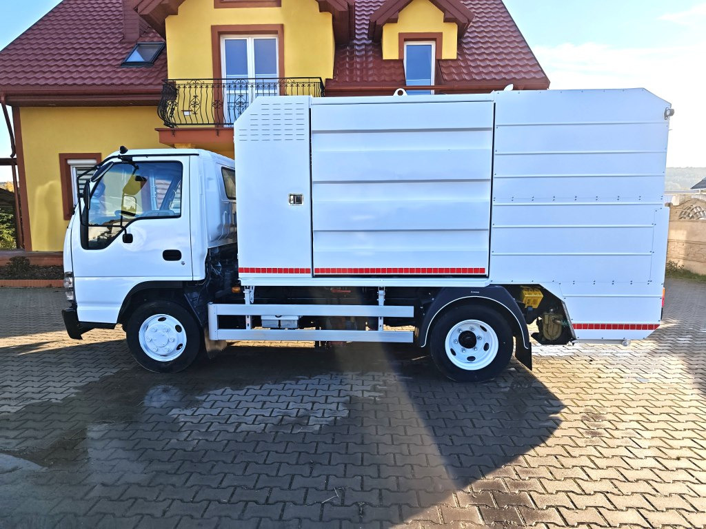 Isuzu Small CONTAINER WASHER Containerreiniger - FARID - Affaldsmaskine: billede 4 Isuzu Small CONTAINER WASHER Containerreiniger - FARID - Affaldsmaskine: billede 4