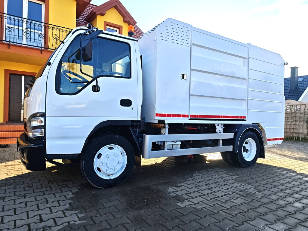 Isuzu Small CONTAINER WASHER Containerreiniger - FARID - Affaldsmaskine: billede 3 Isuzu Small CONTAINER WASHER Containerreiniger - FARID - Affaldsmaskine: billede 3