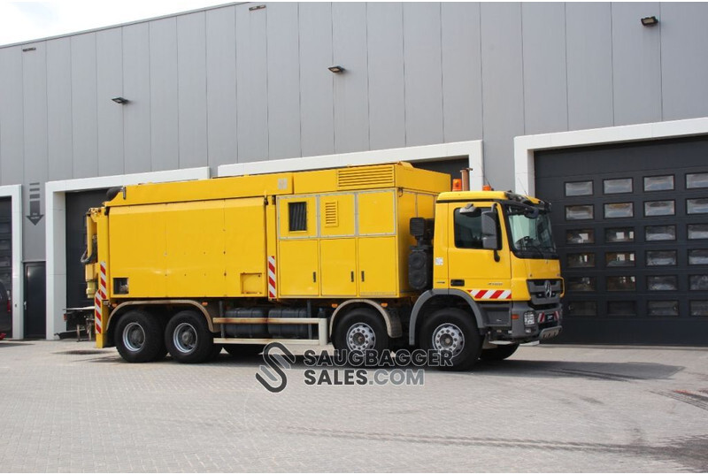 Leje en Mercedes-Benz Actros 4160 V8 RSP 3T 2014 Saugbagger Mercedes-Benz Actros 4160 V8 RSP 3T 2014 Saugbagger: billede 7 Leje en Mercedes-Benz Actros 4160 V8 RSP 3T 2014 Saugbagger Mercedes-Benz Actros 4160 V8 RSP 3T 2014 Saugbagger: billede 7