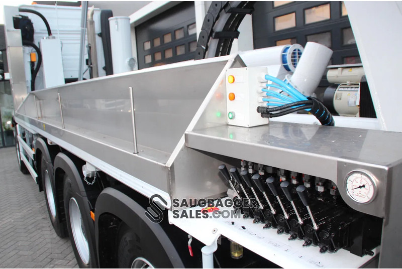 Slamsugemaskine Mercedes-Benz Arocs Amphitec Vortex 11000 Saugbagger: billede 14
