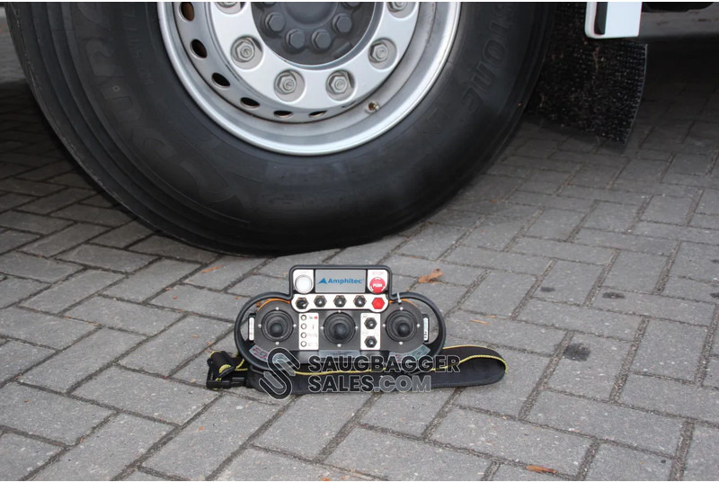 Slamsugemaskine Mercedes-Benz Arocs Amphitec Vortex 11000 Saugbagger: billede 19