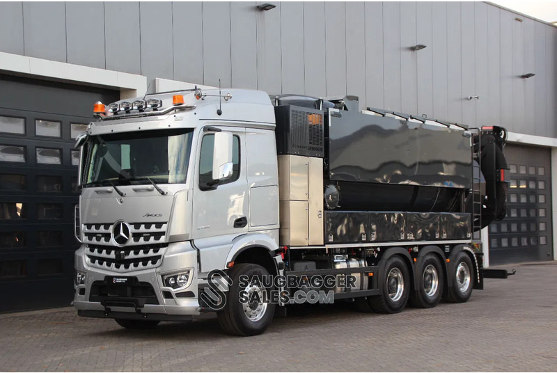 Mercedes-Benz NAAKTGEBOREN Vacu-Press 11.000 - Slamsugemaskine: billede 1 Mercedes-Benz NAAKTGEBOREN Vacu-Press 11.000 - Slamsugemaskine: billede 1