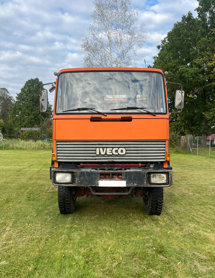 IVECO Magirus 260-30 - Tipvogn lastbil: billede 2 IVECO Magirus 260-30 - Tipvogn lastbil: billede 2