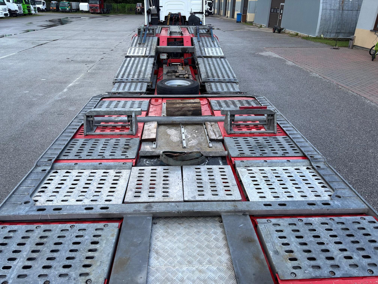 KÄSSBOHRER - Biltransportør sættevogn: billede 4 KÄSSBOHRER - Biltransportør sættevogn: billede 4