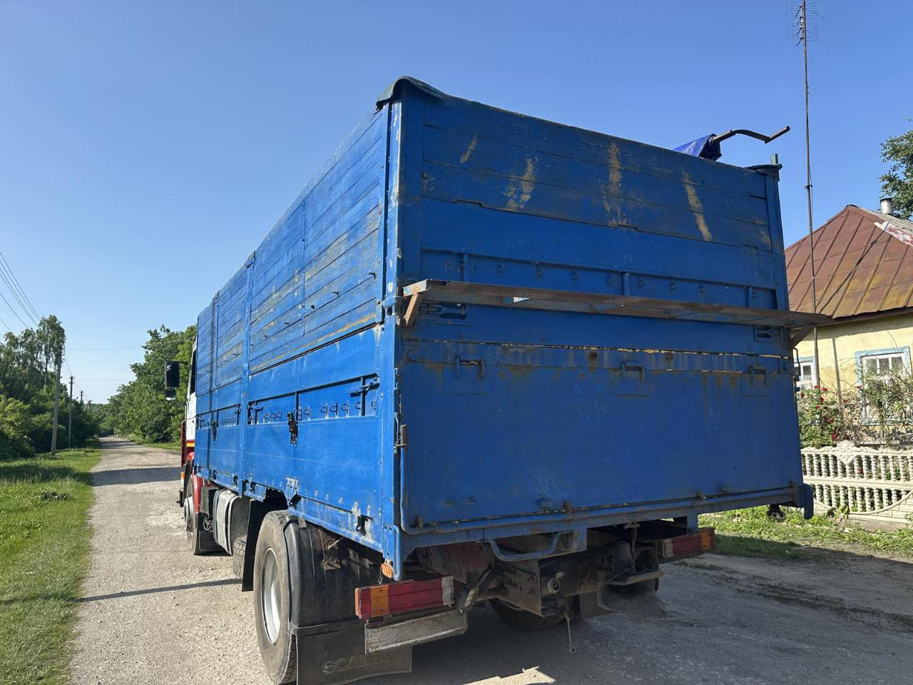 Lastbil med lad SCANIA 113M.360: billede 9