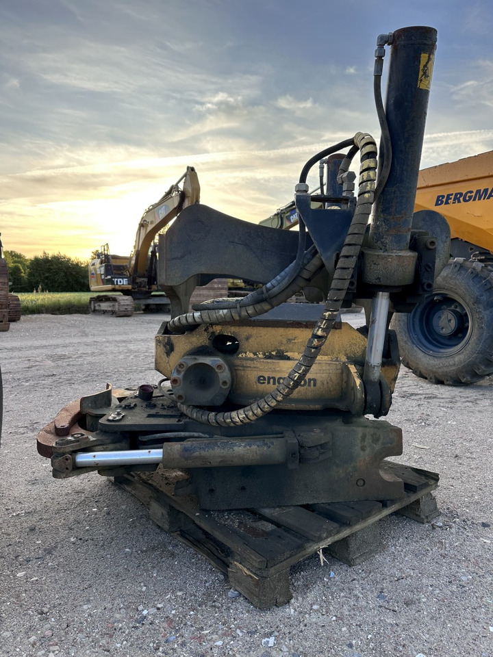 ENGCON EC 30 - S80 GR30 -S80 - SVAB Engcon Rototilt - Tiltrotator - Tiltrotator: billede 5 ENGCON EC 30 - S80 GR30 -S80 - SVAB Engcon Rototilt - Tiltrotator - Tiltrotator: billede 5