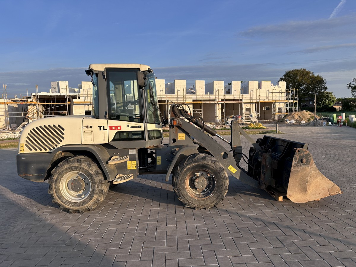 TEREX TL 100 - 30 Km/h Schaufel + Palettengabel Top ! - Gummihjulslæsser: billede 2 TEREX TL 100 - 30 Km/h Schaufel + Palettengabel Top ! - Gummihjulslæsser: billede 2