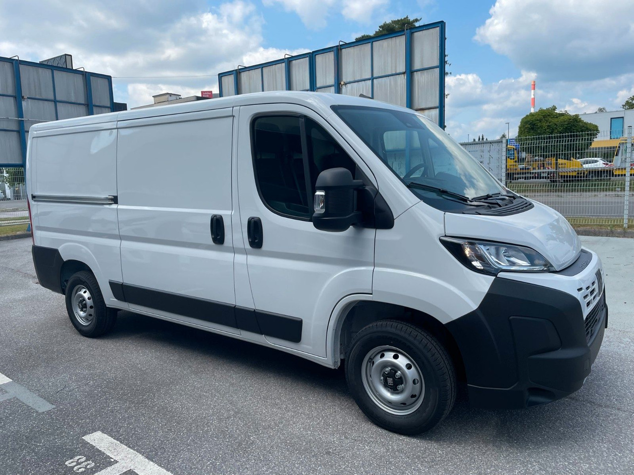 Fiat Ducato S2 30L L2H1 120 Kastenwagen 2025 - Små varebil: billede 3 Fiat Ducato S2 30L L2H1 120 Kastenwagen 2025 - Små varebil: billede 3