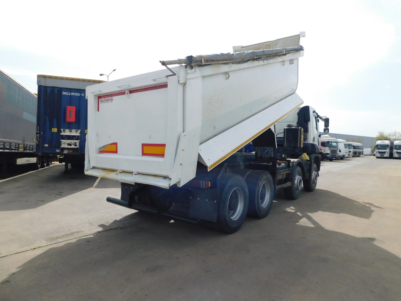 Ford 4142d 8x4 dcab e6 16s2230 - Tipvogn lastbil: billede 3 Ford 4142d 8x4 dcab e6 16s2230 - Tipvogn lastbil: billede 3