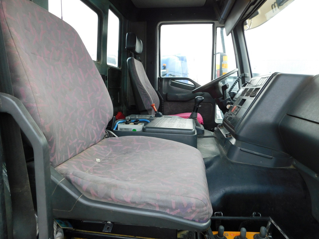 Iveco 410e44h80 - Betonbil: billede 5 Iveco 410e44h80 - Betonbil: billede 5