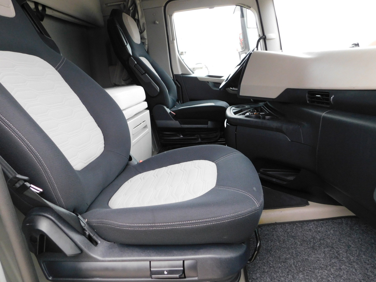 Ford F max 4x2 scab e6 12s2620 - Trækker: billede 5 Ford F max 4x2 scab e6 12s2620 - Trækker: billede 5