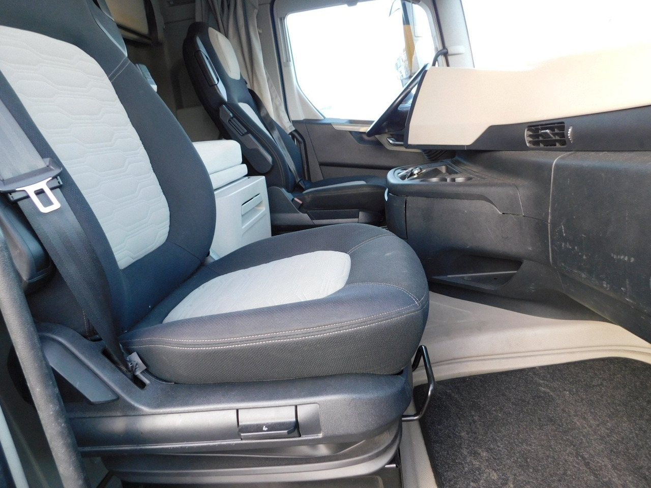 Ford F max ll 4x2 scab e6 12tx2620 - Trækker: billede 5 Ford F max ll 4x2 scab e6 12tx2620 - Trækker: billede 5