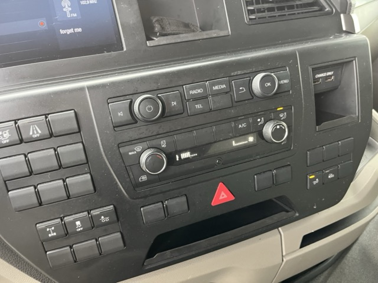 MAN TGS 26.360 6x2-4 LL Euro6 Klima AHK Luftfeder - Lastbil chassis: billede 4 MAN TGS 26.360 6x2-4 LL Euro6 Klima AHK Luftfeder - Lastbil chassis: billede 4