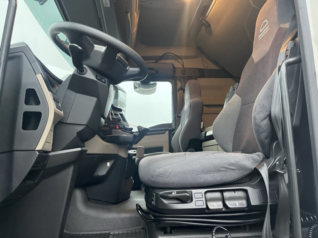 MAN TGX 18.470 4x2 BLS Euro6 Retarder Klima Luftfeder - Trækker: billede 5 MAN TGX 18.470 4x2 BLS Euro6 Retarder Klima Luftfeder - Trækker: billede 5