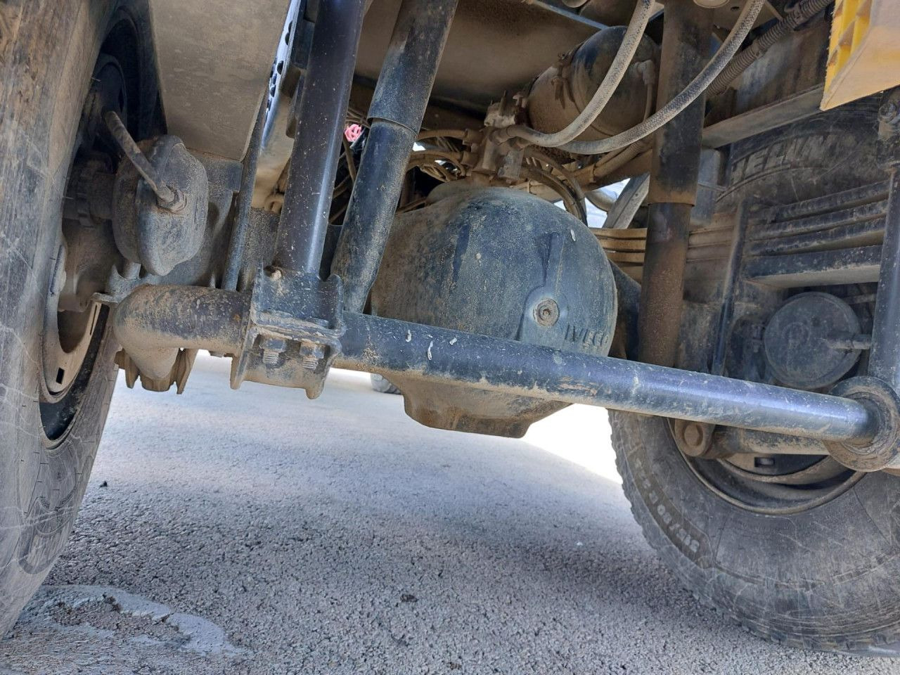 Leje en IVECO Trakker IVECO Trakker: billede 10