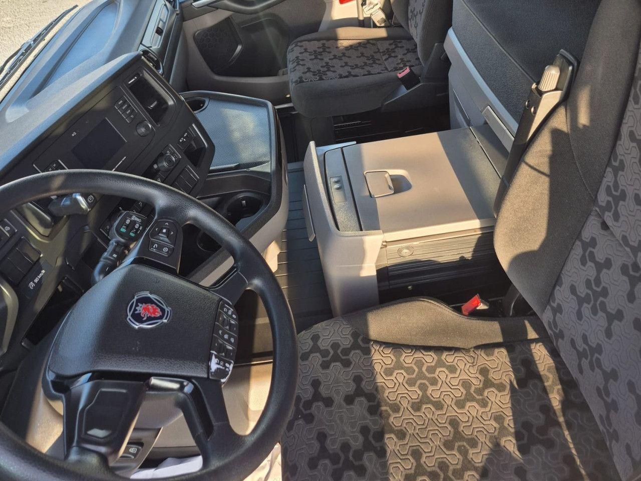 Scania R 590 - Trækker: billede 5 Scania R 590 - Trækker: billede 5