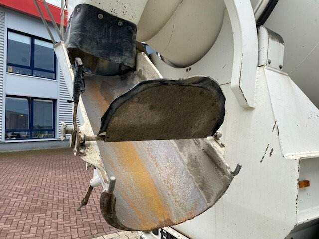 10/5/F/ZA-1800 KARRENA Betonmischer ca. 10m³ 10/5/F/ZA-1800 KARRENA Betonmischer ca. 10m³, Liftachse - Betontrailer: billede 3 10/5/F/ZA-1800 KARRENA Betonmischer ca. 10m³ 10/5/F/ZA-1800 KARRENA Betonmischer ca. 10m³, Liftachse - Betontrailer: billede 3