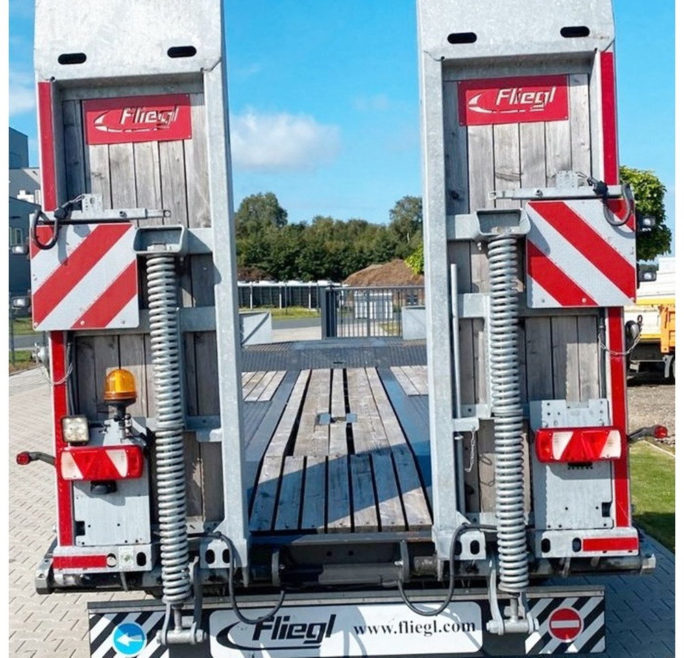 Fliegl DTS-S 300 DTS-S 300, verbreiterbar auf 3,05m - Nedbygget platform påhængsvogn: billede 3 Fliegl DTS-S 300 DTS-S 300, verbreiterbar auf 3,05m - Nedbygget platform påhængsvogn: billede 3