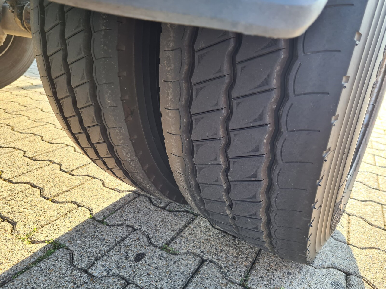HAR 18.70 HAR 18.70 Abrollanhänger - Kroghejsvogn/ Skip loader anhænger: billede 3 HAR 18.70 HAR 18.70 Abrollanhänger - Kroghejsvogn/ Skip loader anhænger: billede 3