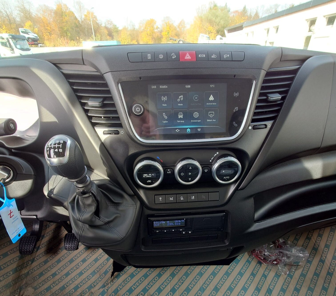 Iveco Daily 72C18H/P DK 4x2 Daily 72C18H/P DK 4x2, Nebenantrieb - Lastbil chassis: billede 3 Iveco Daily 72C18H/P DK 4x2 Daily 72C18H/P DK 4x2, Nebenantrieb - Lastbil chassis: billede 3