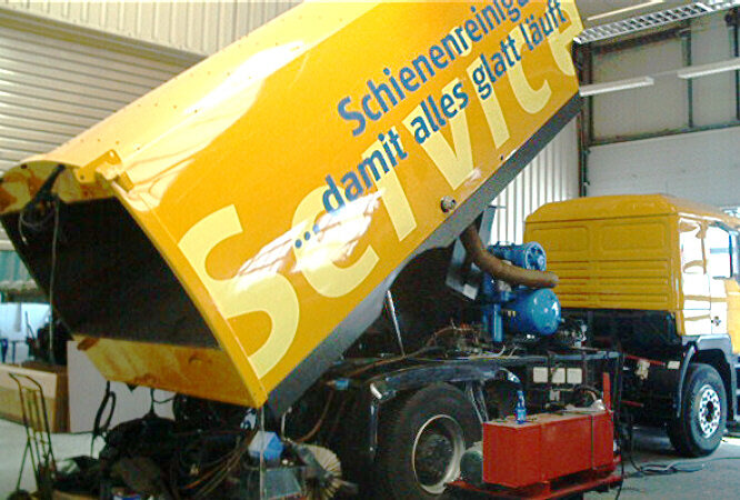 MAN T31 19.314 4x2 - Slamsugemaskine: billede 3 MAN T31 19.314 4x2 - Slamsugemaskine: billede 3
