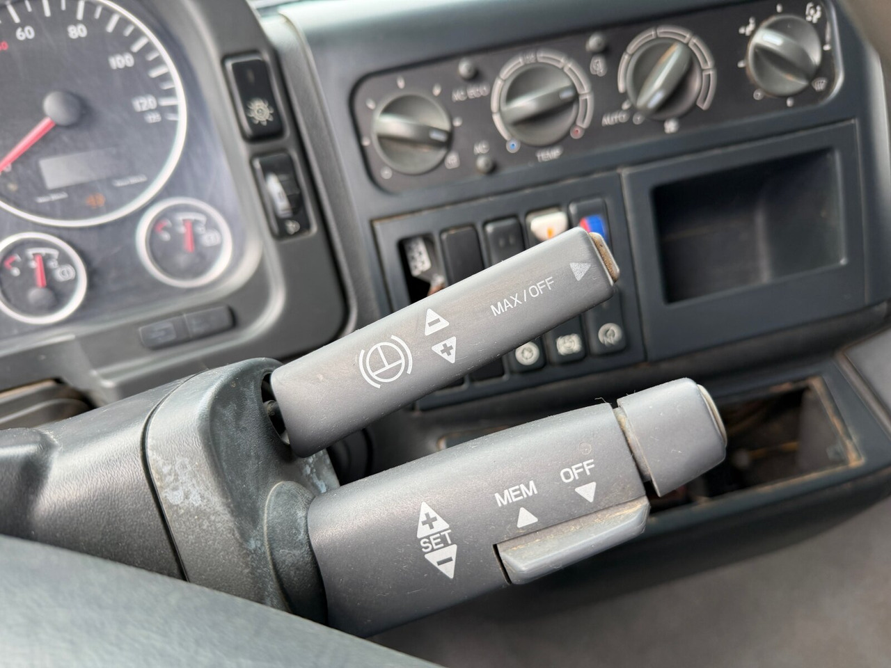 MAN TGA 26.400 6X4 BB TGA 26.400 6X4 BB, Intarder - Tipvogn lastbil: billede 5 MAN TGA 26.400 6X4 BB TGA 26.400 6X4 BB, Intarder - Tipvogn lastbil: billede 5