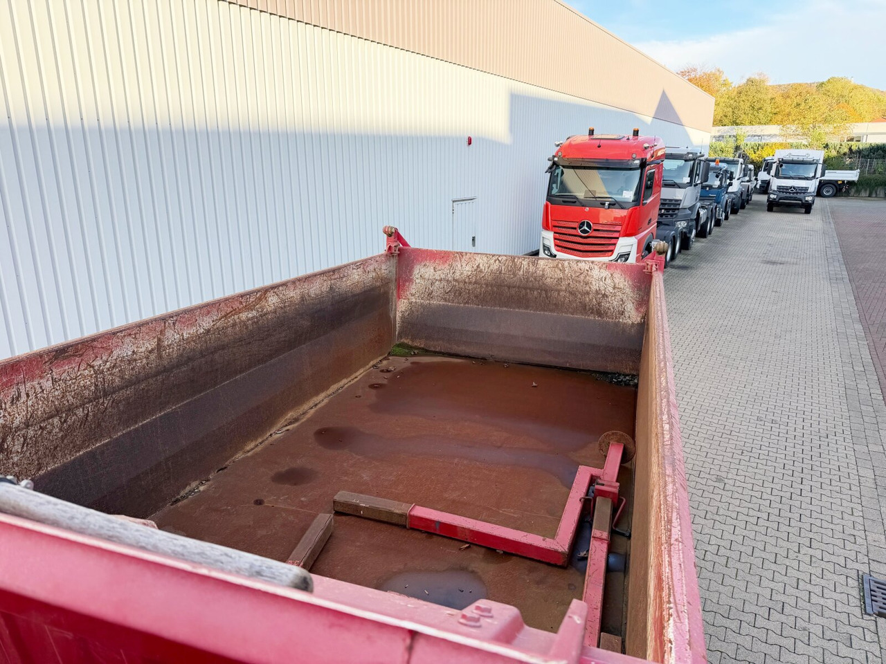 MAN TGA 26.480 6X6H BL TGA 26.480 6X6H BL, HydroDrive, Intarder, Wechselsystem (Sattelplatte) - Tipvogn lastbil: billede 2 MAN TGA 26.480 6X6H BL TGA 26.480 6X6H BL, HydroDrive, Intarder, Wechselsystem (Sattelplatte) - Tipvogn lastbil: billede 2