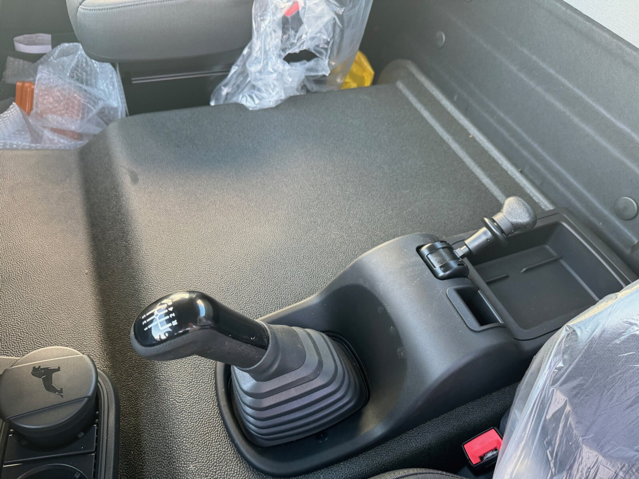 MAN TGL 8.190 4x2 BB CH TGL 8.190 4x2 BB CH, Nebenantrieb, 2x VORHANDEN - Lastbil chassis: billede 3 MAN TGL 8.190 4x2 BB CH TGL 8.190 4x2 BB CH, Nebenantrieb, 2x VORHANDEN - Lastbil chassis: billede 3