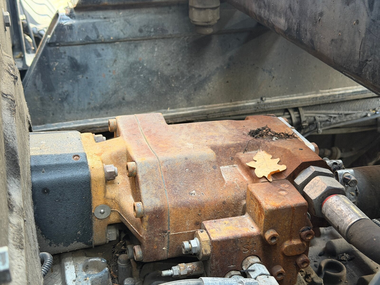 MAN TGS 26.400 6x2-4 BL TGS 26.400 6x2-4 BL, Motorabtrieb, Lenk-/Liftachse, Kran Epsilon Q180ZR95TR - Lastbil kroghejs, Lastbil med kran: billede 4 MAN TGS 26.400 6x2-4 BL TGS 26.400 6x2-4 BL, Motorabtrieb, Lenk-/Liftachse, Kran Epsilon Q180ZR95TR - Lastbil kroghejs, Lastbil med kran: billede 4