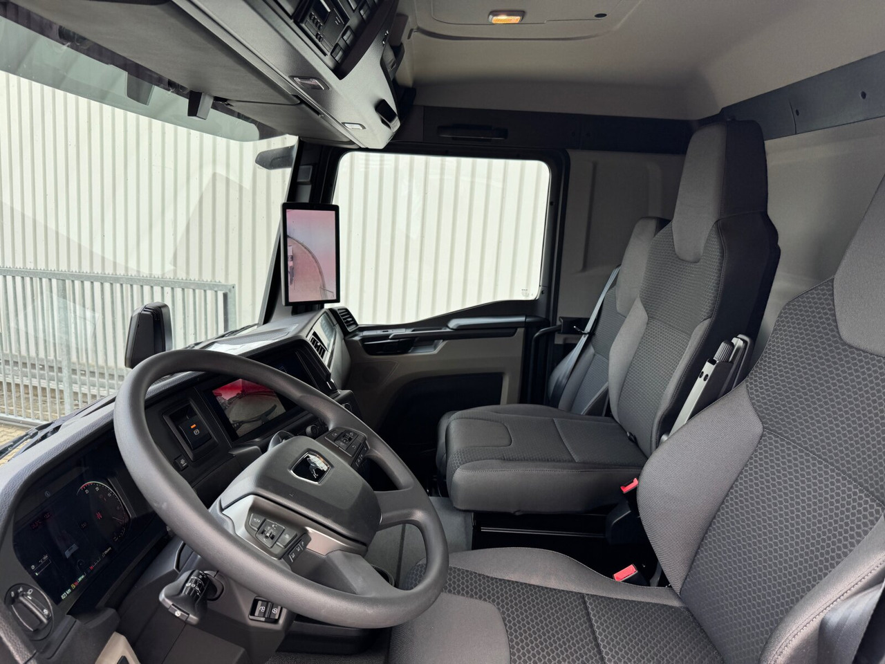 MAN TGS 26.520 6x6 BB TGS 26.520 6x6 BB, PriTarder, Navi, Optiview, Einzelbereifung - Lastbil chassis: billede 2 MAN TGS 26.520 6x6 BB TGS 26.520 6x6 BB, PriTarder, Navi, Optiview, Einzelbereifung - Lastbil chassis: billede 2