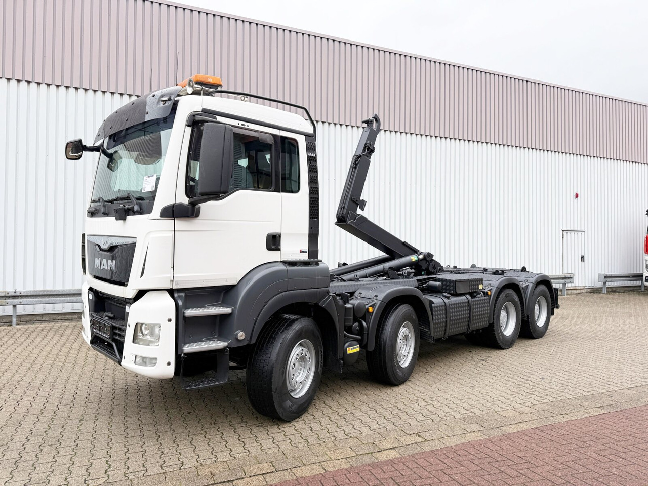MAN TGS 35.480 8x4 BL TGS 35.480 8x4 BL, PriTarder, Navi - Lastbil kroghejs: billede 1 MAN TGS 35.480 8x4 BL TGS 35.480 8x4 BL, PriTarder, Navi - Lastbil kroghejs: billede 1