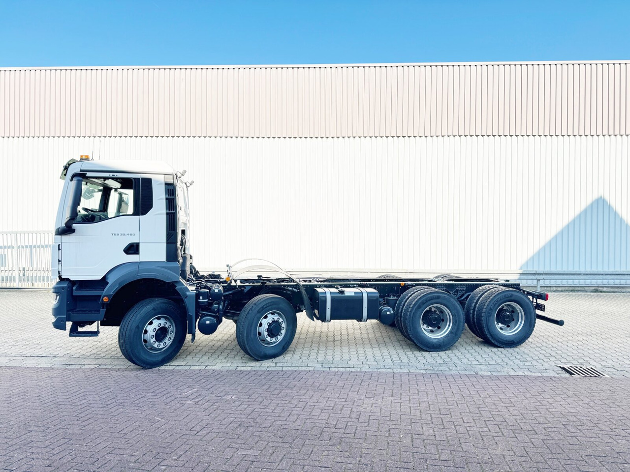 MAN TGS 35.480 8x6H BL CH TGS 35.480 8x6H BL CH, HydroDrive, Navi, Meiller 3-Seiten Kipper - Tipvogn lastbil: billede 2 MAN TGS 35.480 8x6H BL CH TGS 35.480 8x6H BL CH, HydroDrive, Navi, Meiller 3-Seiten Kipper - Tipvogn lastbil: billede 2