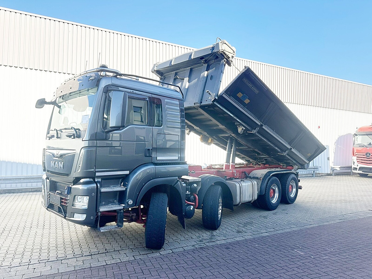 MAN TGS 35.510 8x4 BL TGS 35.510 8x4 BL, Bordmatik, E-Verdeck - Dumper: billede 1 MAN TGS 35.510 8x4 BL TGS 35.510 8x4 BL, Bordmatik, E-Verdeck - Dumper: billede 1