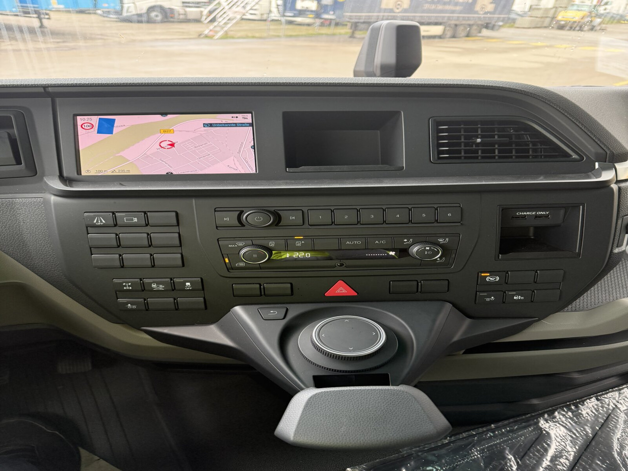 MAN TGX 26.470 6x2-4 BL TGX 26.470 6x2-4 BL, Lenk-/Liftachse, Retarder, Navi, Heckkran Atlas AK 170.2-A2 - Lastbil med kran, Lastbil med lad: billede 5 MAN TGX 26.470 6x2-4 BL TGX 26.470 6x2-4 BL, Lenk-/Liftachse, Retarder, Navi, Heckkran Atlas AK 170.2-A2 - Lastbil med kran, Lastbil med lad: billede 5