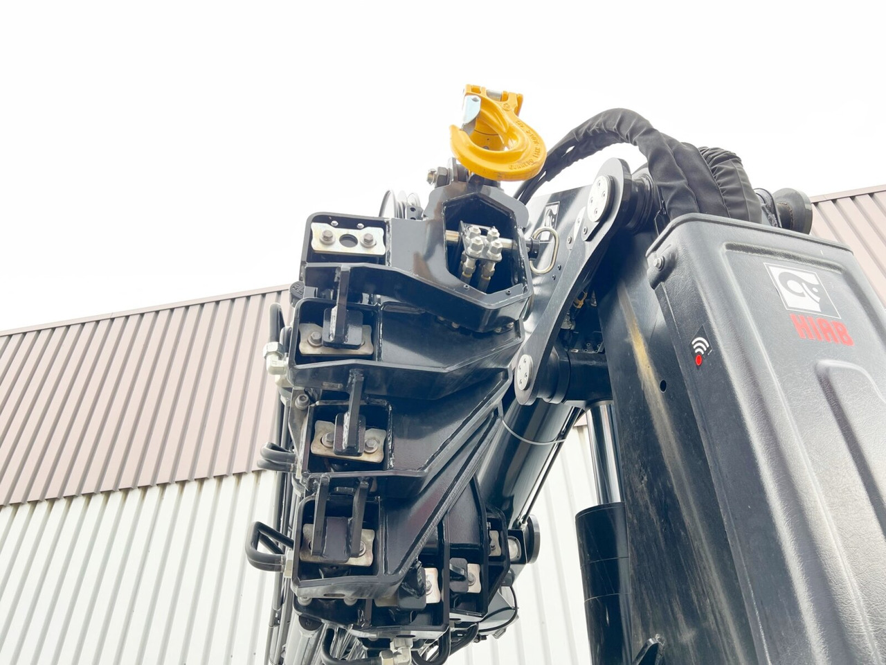 MAN TGX 26.510 6x2-4 LL CH TGX 26.510 6x2-4 LL, Kran Hiab X-HiPro 548 E-8, Lenk-/Liftachse, TwistLock 20Fuß, Funk, Retarder - Lastbil med kran, Lastbil med lad: billede 5 MAN TGX 26.510 6x2-4 LL CH TGX 26.510 6x2-4 LL, Kran Hiab X-HiPro 548 E-8, Lenk-/Liftachse, TwistLock 20Fuß, Funk, Retarder - Lastbil med kran, Lastbil med lad: billede 5