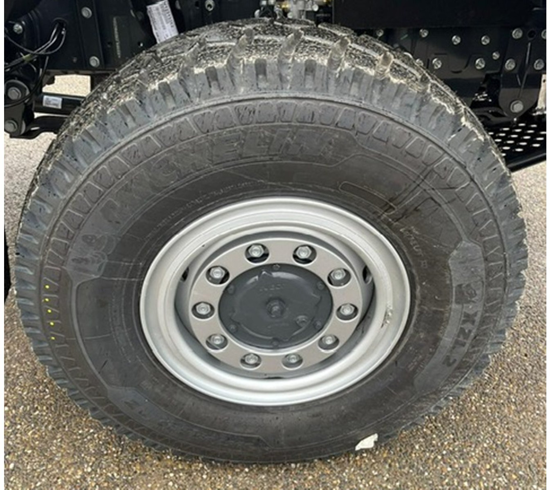 ML150E25WS 4x4 ML150E25WS 4x4, Einzelbereifung, 4x VORNANDEN! - Lastbil chassis: billede 4 ML150E25WS 4x4 ML150E25WS 4x4, Einzelbereifung, 4x VORNANDEN! - Lastbil chassis: billede 4