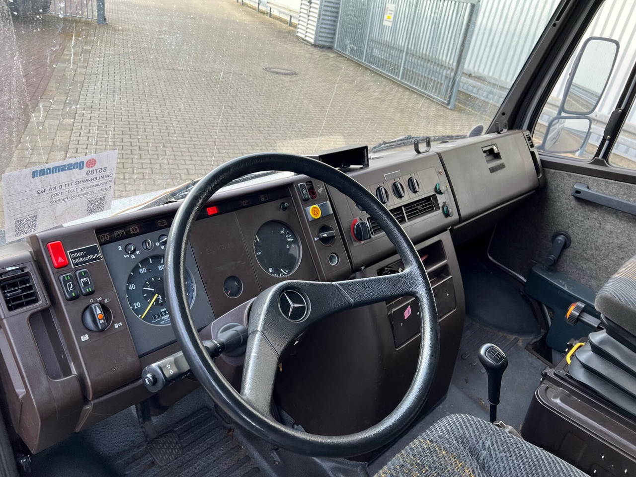 Mercedes-Benz 711 D-KA 4x2 711 D-KA 4x2, Standklima, 11-Sitze, 2 x on stock - Minibus, Persontransport: billede 4 Mercedes-Benz 711 D-KA 4x2 711 D-KA 4x2, Standklima, 11-Sitze, 2 x on stock - Minibus, Persontransport: billede 4