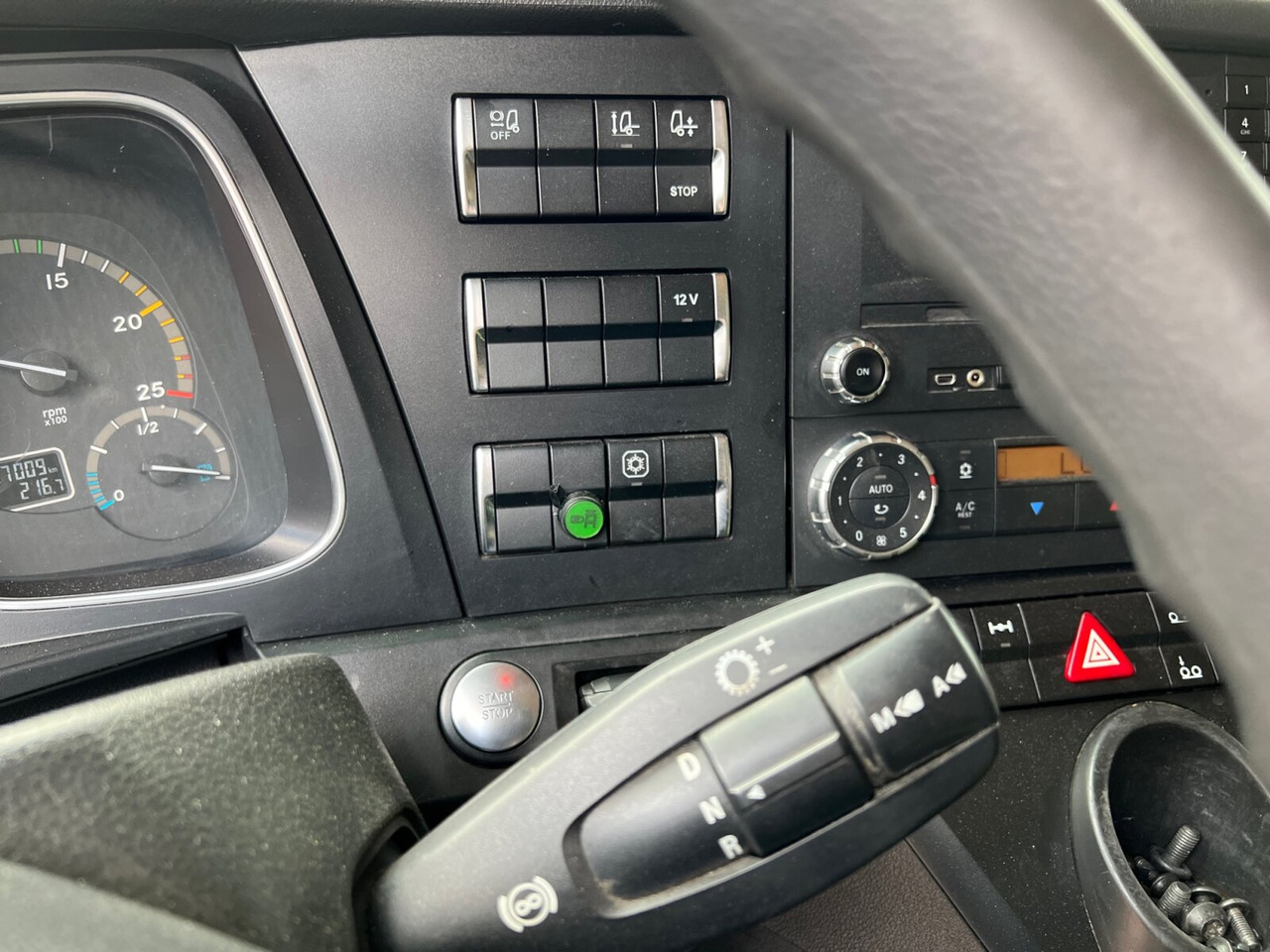 Mercedes-Benz Actros 2542/48 L/nR 6x2 Actros 2542/48 L/nR 6x2, Retarder, Standklima, StreamSpace, SoloStar - Containerbil/ Veksellad lastbil: billede 5 Mercedes-Benz Actros 2542/48 L/nR 6x2 Actros 2542/48 L/nR 6x2, Retarder, Standklima, StreamSpace, SoloStar - Containerbil/ Veksellad lastbil: billede 5